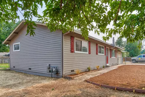 19513 Anna Rd, Anderson, CA 96007 photo 38