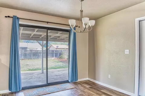 19513 Anna Rd, Anderson, CA 96007 photo 6