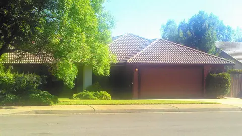 3798 Rushmore Dr, Redding, CA 96001 photo 1