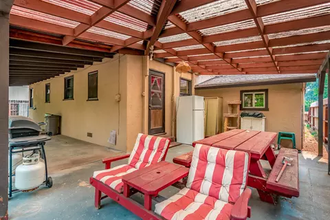 2940 Mahan St, Redding, CA 96001 photo 15