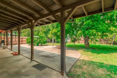 2940 Mahan St, Redding, CA 96001 photo 16