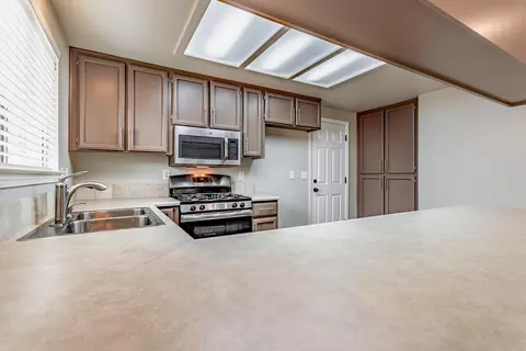 1024 Partridge Dr, Redding, CA 96003 photo 10