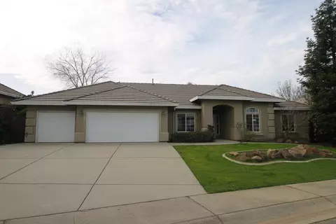 1172 Coggins St, Redding, CA 96003 photo 1