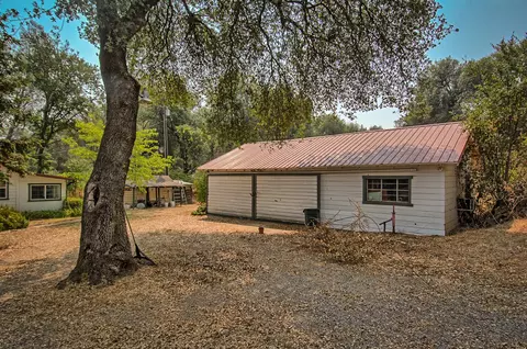10259 Harley Leighton Rd, Redding, CA 96003 photo 4