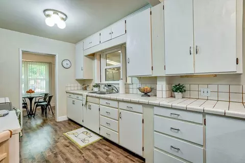 1644 Verda St, Redding, CA 96001 photo 25