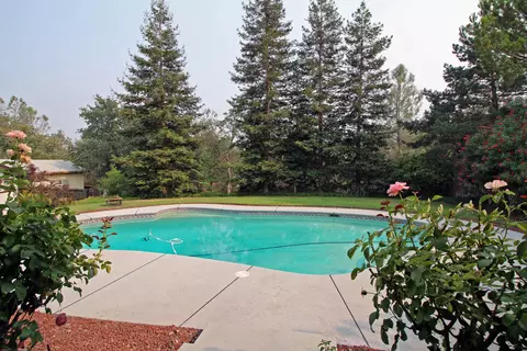 2705 Howard Dr, Redding, CA 96001 photo 20