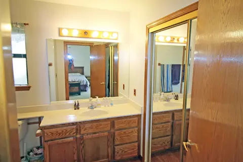 2705 Howard Dr, Redding, CA 96001 photo 13