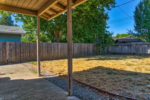 6432 El Camino Dr, Redding, CA 96001 photo 27