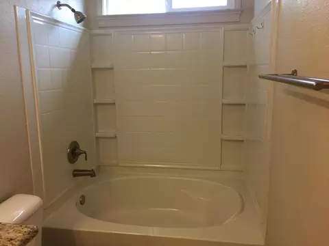 3895 Meadow Oak Way, Redding, CA 96002 photo 10