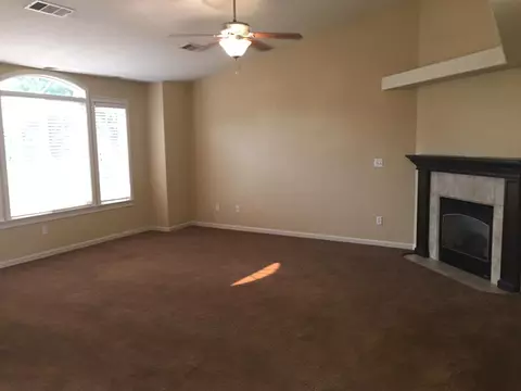 3895 Meadow Oak Way, Redding, CA 96002 photo 3