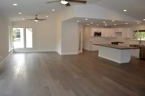 4910 Alta Mesa Dr, Redding, CA 96002 photo 11