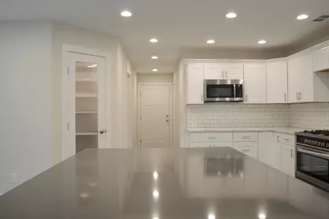 4910 Alta Mesa Dr, Redding, CA 96002 photo 13