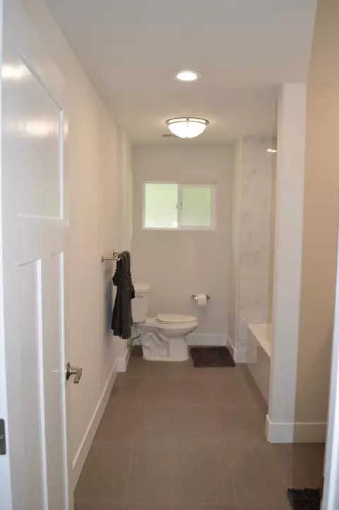 4910 Alta Mesa Dr, Redding, CA 96002 photo 22
