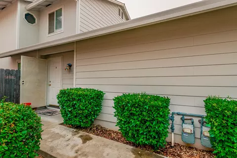 1729 Laurel Ave, Redding, CA 96001 photo 23
