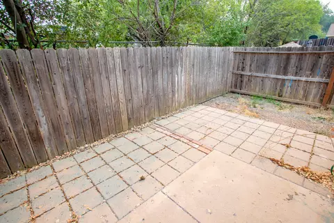 1729 Laurel Ave, Redding, CA 96001 photo 21