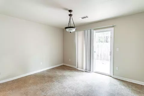 1729 Laurel Ave, Redding, CA 96001 photo 9