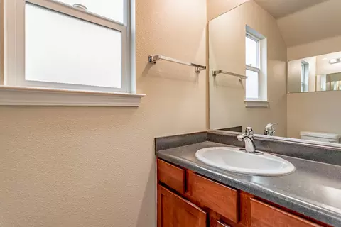 1729 Laurel Ave, Redding, CA 96001 photo 36