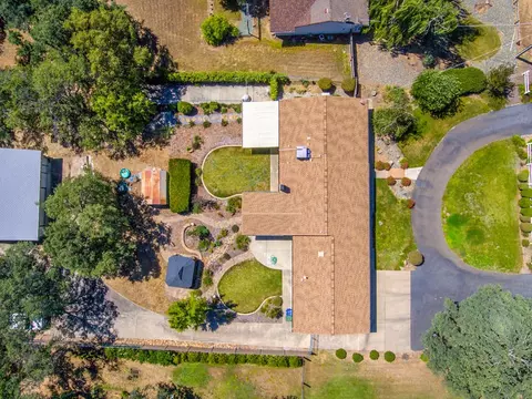 11415 Ridgewood Rd, Redding, CA 96003 photo 6