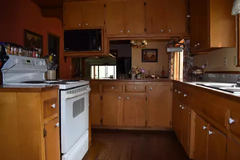 2129 Morgan Hill Rd, Hayfork, CA 96041 photo 4