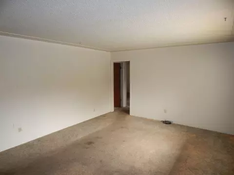 2308 Windy Way, Redding, CA 96002 photo 3