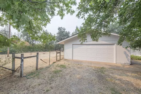20583 Winchester Trl, Redding, CA 96003 photo 13