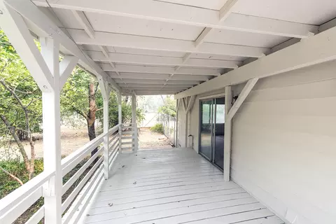 20583 Winchester Trl, Redding, CA 96003 photo 11