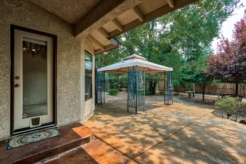 5919 Beaumont Ct, Redding, CA 96003 photo 30