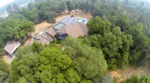 7933 Deer Hollow Ct, Redding, CA 96001 photo 18