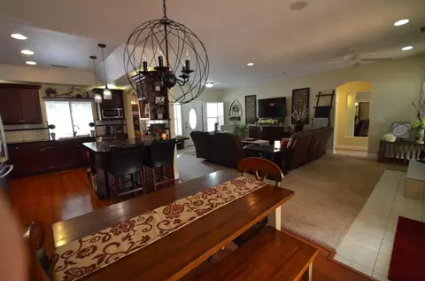 10020 Rocking Horse Ln, Redding, CA 96003 photo 14