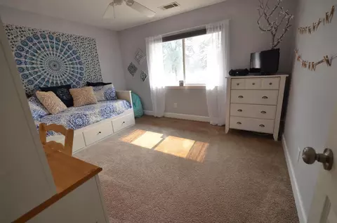 10020 Rocking Horse Ln, Redding, CA 96003 photo 20