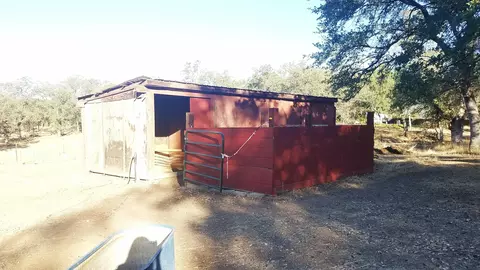 10020 Rocking Horse Ln, Redding, CA 96003 photo 27