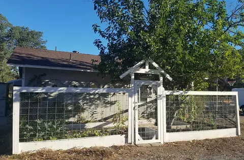 10020 Rocking Horse Ln, Redding, CA 96003 photo 6