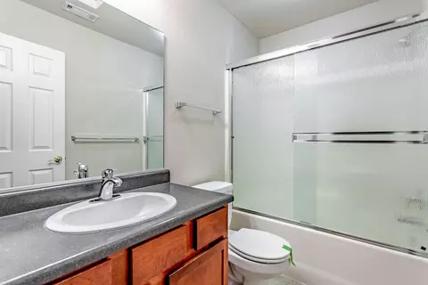 1765 Laurel Ave, Redding, CA 96001 photo 17
