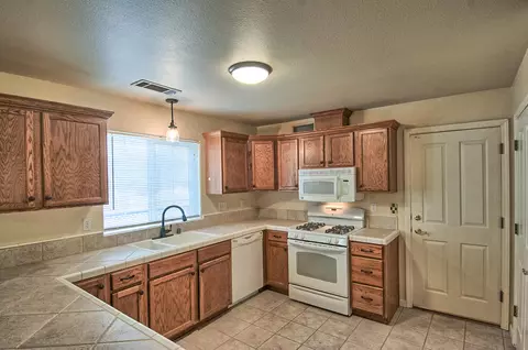 11524 Wales Ct, Redding, CA 96003 photo 14