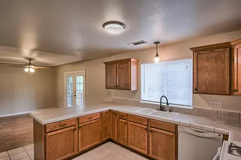 11524 Wales Ct, Redding, CA 96003 photo 16