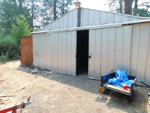 42491 Wilcox Rd, Hat Creek, CA 96040 photo 13