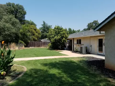 6742 Riata Dr, Redding, CA 96002 photo 10