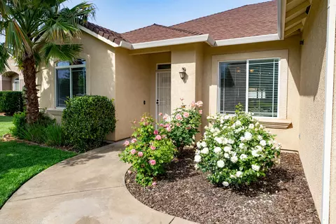 3428 Denali St, Redding, CA 96002 photo 2