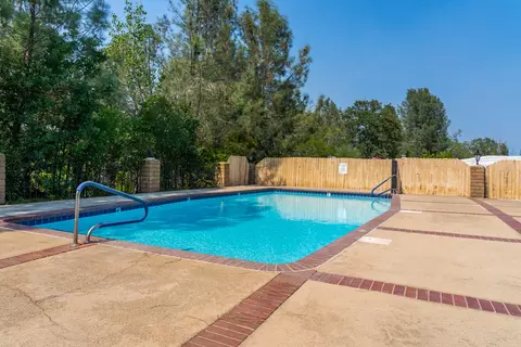 409 Balsawood, Redding, CA 96003 photo 26