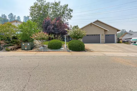 4914 Tralee Ln, Redding, CA 96001 photo 4