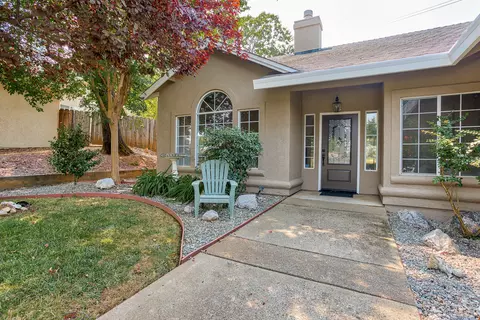 4914 Tralee Ln, Redding, CA 96001 photo 1