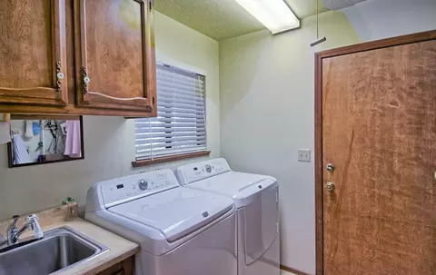678 Collyer Dr, Redding, CA 96003 photo 27
