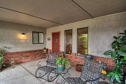 678 Collyer Dr, Redding, CA 96003 photo 4