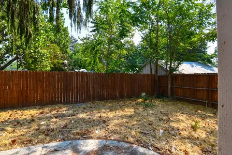 958 Franklin St, Red Bluff, CA 96080 photo 17
