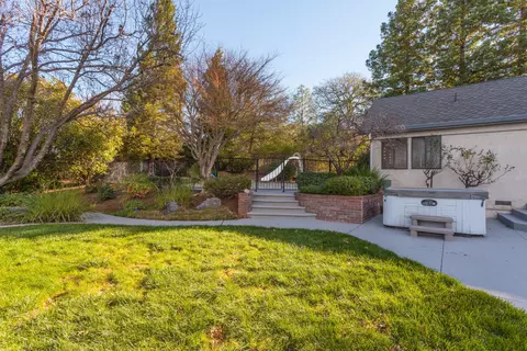 3632 Mt Ashland Ave, Redding, CA 96001 photo 16