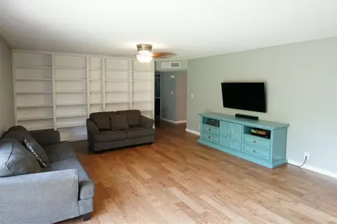 1020 Grissom Ct, Redding, CA 96002 photo 4