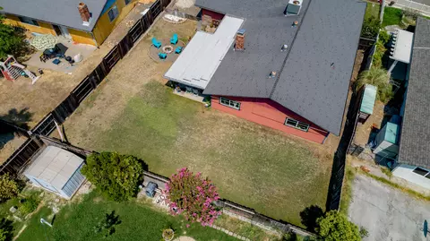 207 Woodcliff Dr, Redding, CA 96003 photo 27