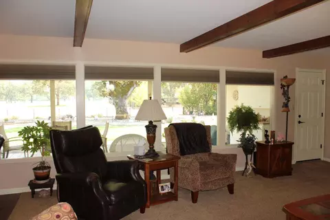 6795 Riata Dr, Redding, CA 96002 photo 8