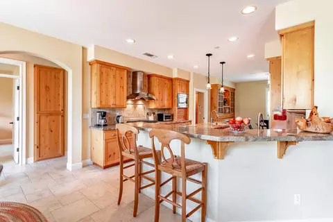 2094 Terra Nova Dr, Redding, CA 96003 photo 9