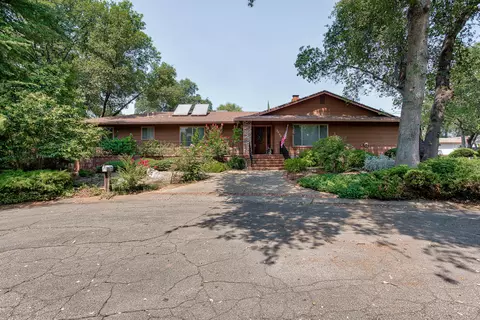 2200 Corral Ct, Redding, CA 96002 photo 1